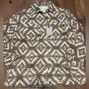 NWT Fleece Aztec Button Up Shacket Size S Oversized